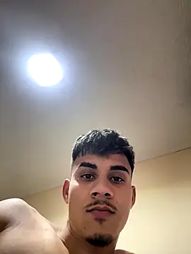 Slw444 online show from November 3, 2025, 10:32 pm