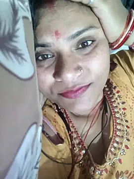 couple 71 online show from March 18, 2026, 8:39 am