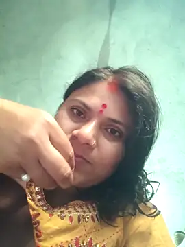 couple 71 online show from April 2, 2026, 11:52 am