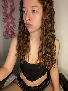 Snapshot of -rosi chatting on May 27, 2026, 1:57 am -rosi online show from May 27, 2026, 1:57 am