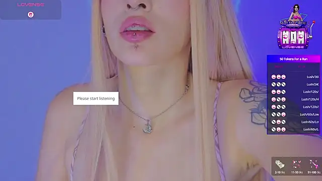 Snapshot of Moonlightt_21 chatting on September 26, 2025, 12:36 am Moonlightt 21 online show from September 26, 2025, 12:36 am