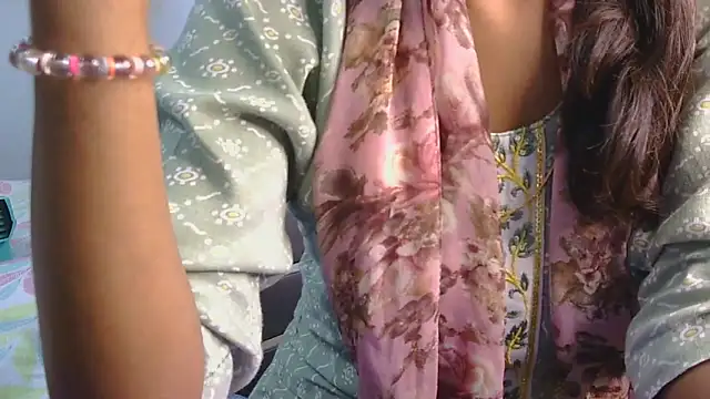 Snapshot of Aarti_misty71 chatting on February 9, 2026, 5:00 am Aarti misty71 online show from February 9, 2026, 5:00 am