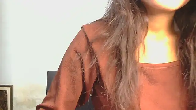 Aarti misty71 online show from April 16, 2026, 5:41 am