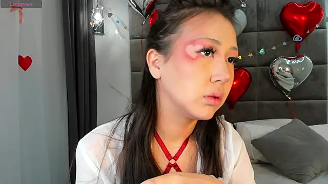 Nelly Kimm online show from February 15, 2026, 1:02 am