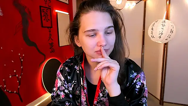 Snapshot of TessaMill chatting on September 14, 2025, 5:17 am TessaMill online show from September 14, 2025, 5:17 am