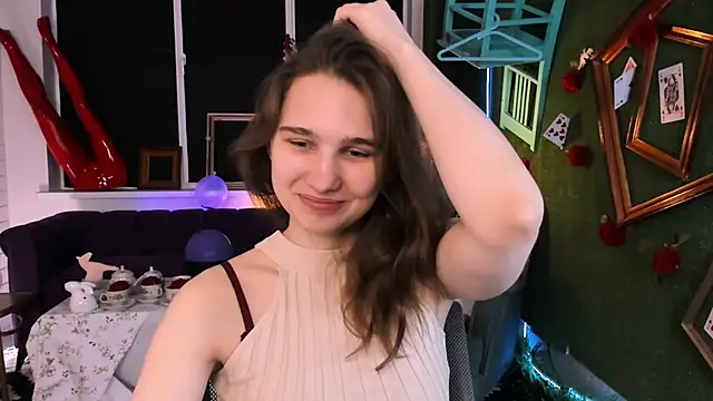 Snapshot of TessaMill chatting on September 29, 2025, 5:34 am TessaMill online show from September 29, 2025, 5:34 am