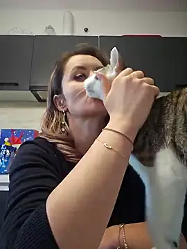 SeductiveMom online show from January 13, 2025, 7:21 am