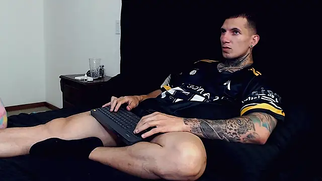 Shane Clay online show from October 9, 2025, 11:25 pm