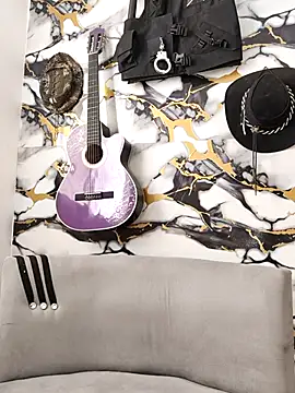 Hiroshi Shen online show from January 17, 2026, 1:38 pm