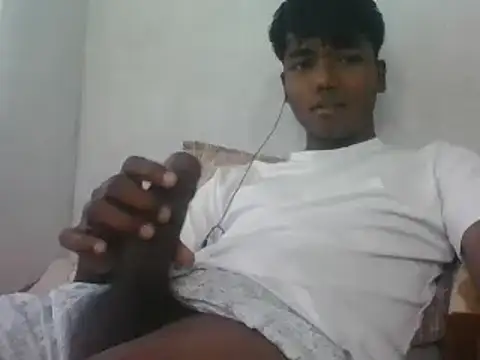 Snapshot of young_dickkk chatting on January 16, 2026, 10:19 am young dickkk online show from January 16, 2026, 10:19 am