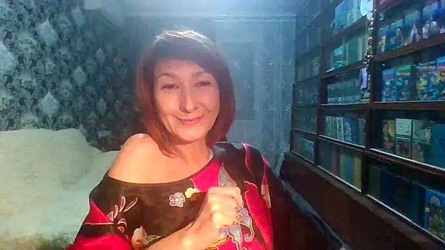 Snapshot of Pline1 chatting on February 8, 2026, 6:11 pm Pline1 online show from February 8, 2026, 6:11 pm