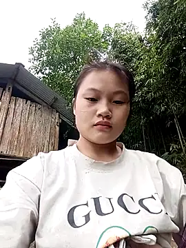 memeto sexy online show from October 4, 2025, 8:45 am