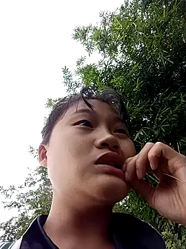 memeto sexy online show from October 28, 2025, 12:14 am