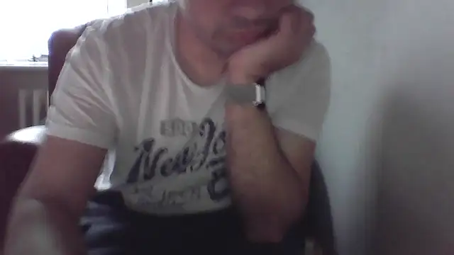 kocasosisli online show from March 24, 2026, 5:12 am