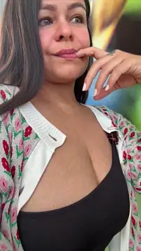 Snapshot of sweet_shadil_ chatting on May 23, 2026, 1:48 pm sweet shadil online show from May 23, 2026, 1:48 pm
