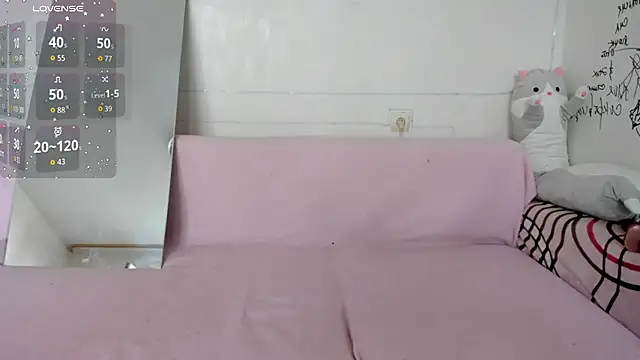 Snapshot of Lil_Foxy9 chatting on July 22, 2026, 4:37 am Lil Foxy9 online show from July 22, 2026, 4:37 am