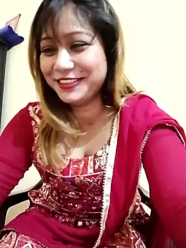 Snapshot of alexa_cam44 chatting on October 2, 2025, 7:54 pm alexa cam44 online show from October 2, 2025, 7:54 pm