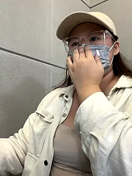 ariel 613 online show from October 15, 2025, 10:04 am