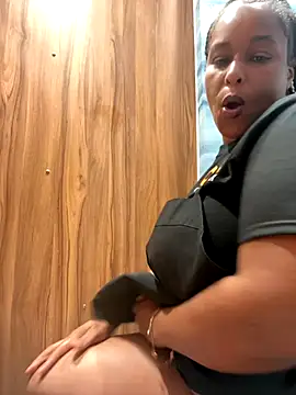 Snapshot of yummy0322 chatting on September 10, 2025, 12:49 pm yummy0322 online show from September 10, 2025, 12:49 pm