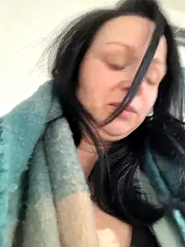 Chrissy Christal online show from November 15, 2025, 8:22 am