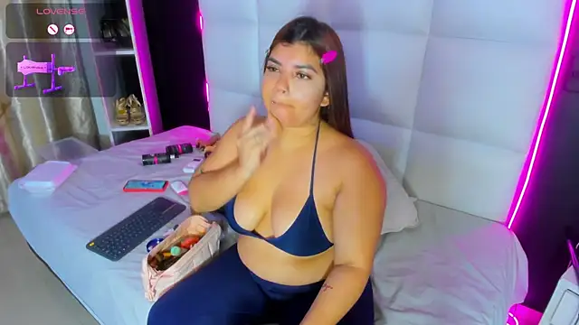 Snapshot of Gigi_duran chatting on July 19, 2026, 5:55 am Gigi duran online show from July 19, 2026, 5:55 am