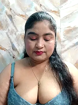 hornyriyanka online show from March 13, 2026, 2:40 am