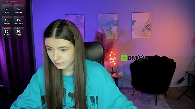 lissa night online show from November 8, 2025, 12:38 pm