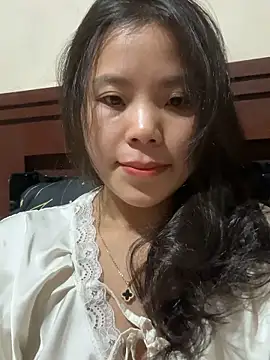 Bella 7777 online show from October 8, 2025, 2:25 pm