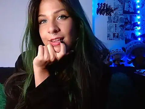 Chloe paytone online show from March 6, 2026, 10:28 pm