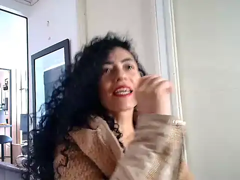 Snapshot of Koral369 chatting on June 1, 2026, 6:09 pm Koral369 online show from June 1, 2026, 6:09 pm
