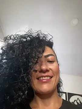 Snapshot of Koral369 chatting on June 3, 2026, 10:26 pm Koral369 online show from June 3, 2026, 10:26 pm