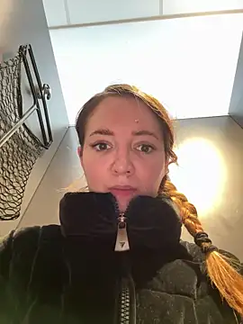 FayeFlame online show from March 26, 2026, 10:43 am