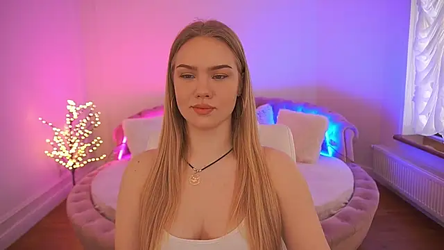 CelesteNoir online show from March 2, 2026, 7:15 am