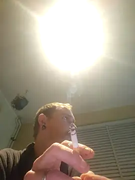 Snapshot of piercingpik chatting on February 26, 2026, 8:52 pm piercingpik online show from February 26, 2026, 8:52 pm