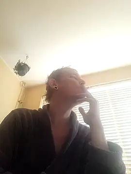 piercingpik online show from March 17, 2026, 11:24 am