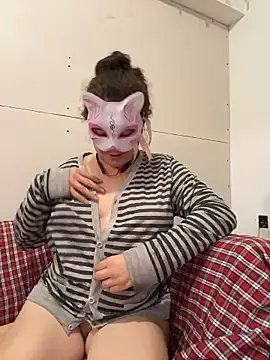 Lucy YupiSweet online show from March 4, 2026, 7:36 am