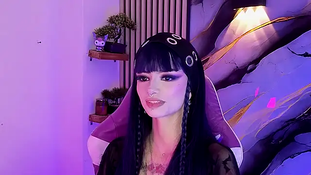 Snapshot of chloe_jacksonn chatting on July 14, 2026, 10:37 pm chloe jacksonn online show from July 14, 2026, 10:37 pm