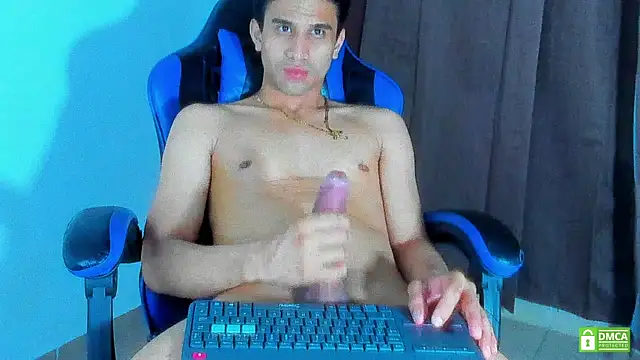 Snapshot of Camachito332 chatting on July 22, 2026, 8:50 am Camachito332 online show from July 22, 2026, 8:50 am