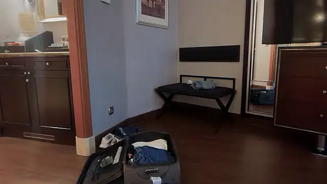 Ofcourseoneday online show from November 8, 2025, 2:28 pm