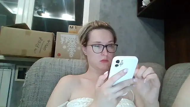 Snapshot of Jugira chatting on June 11, 2026, 10:30 pm Jugira online show from June 11, 2026, 10:30 pm