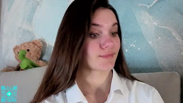 chloemilka online show from May 29, 2026, 6:28 pm