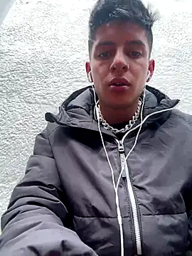 YEICK-17 online show from December 2, 2025, 6:25 pm