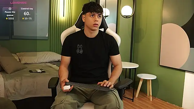 Ethan occonor online show from September 26, 2025, 1:15 pm