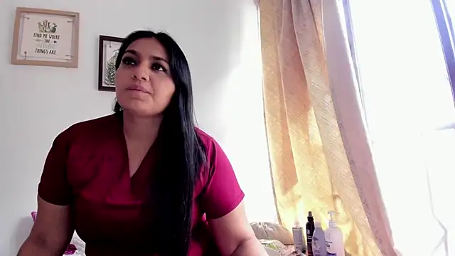 selena jhonson online show from October 21, 2025, 3:13 pm