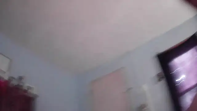 ovmilf online show from November 24, 2025, 4:40 pm