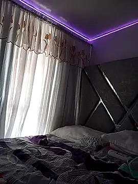 RosenRot07 online show from April 12, 2026, 8:36 pm