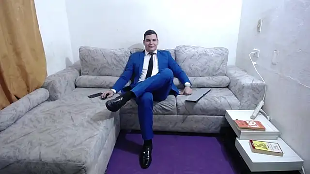 Victor Maitland online show from May 28, 2026, 3:59 am