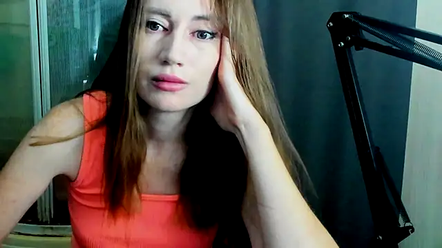Snapshot of JessFoxxx chatting on July 12, 2026, 2:35 am JessFoxxx online show from July 12, 2026, 2:35 am