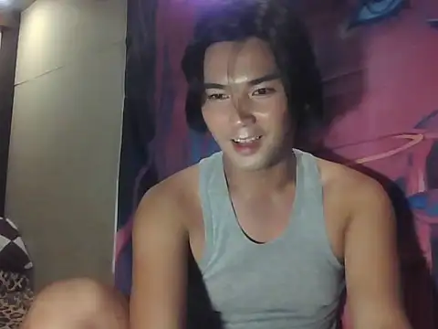 Snapshot of miss_lolalops chatting on June 20, 2026, 12:19 pm miss lolalops online show from June 20, 2026, 12:19 pm
