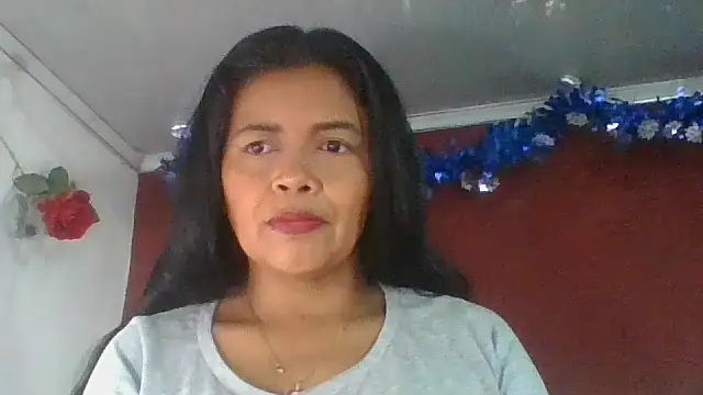 DianaOchoa  online show from February 2, 2026, 8:40 pm